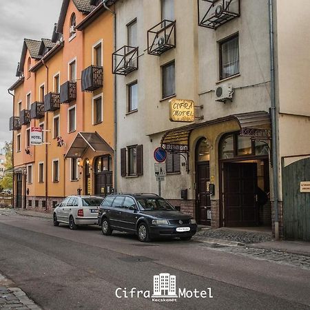 Cifra Motel 케치케메트 외부 사진