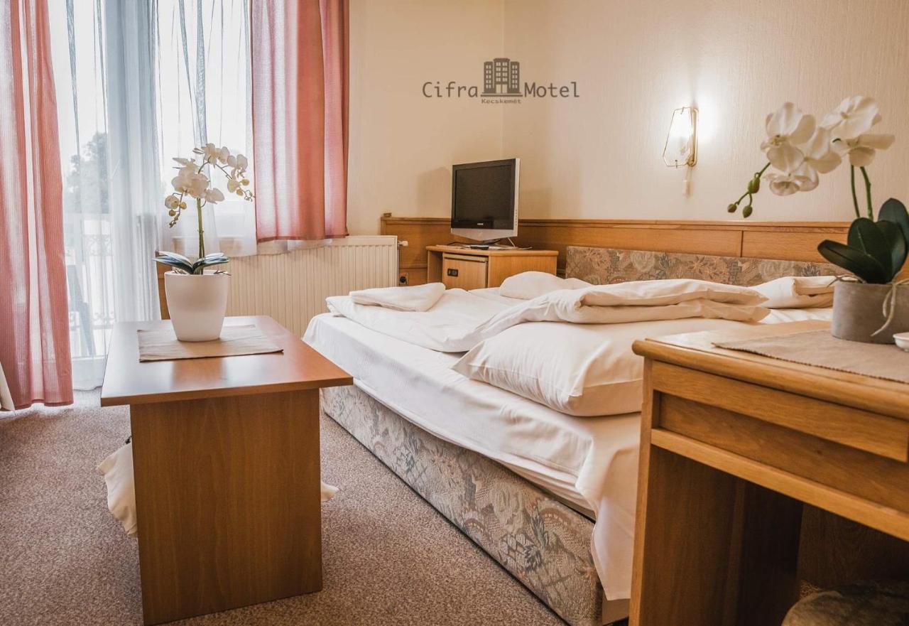 Cifra Motel 케치케메트 외부 사진